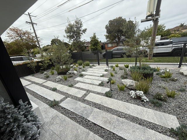 Granite Stepping Stones, outdoor construction project by Premier Outdoors, Melbourne eastern suburbs